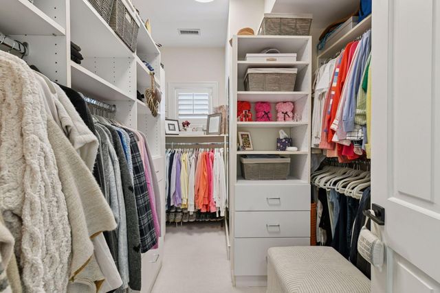 715 Rice Street E, Wayzata, MN 55391