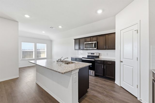 1513 Stinnett Drive, Forney, TX 75126