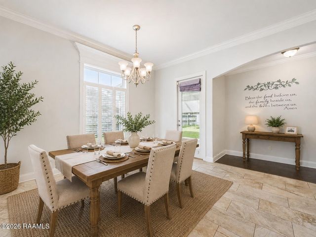107 Autumn Brook Drive, Broussard, LA 70518