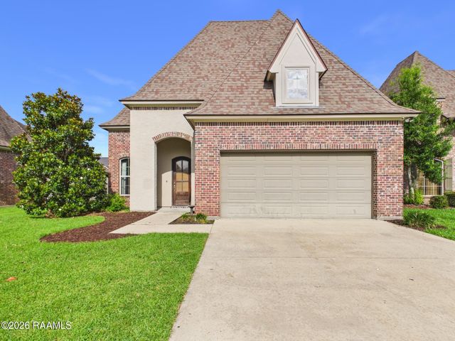 107 Autumn Brook Drive, Broussard, LA 70518