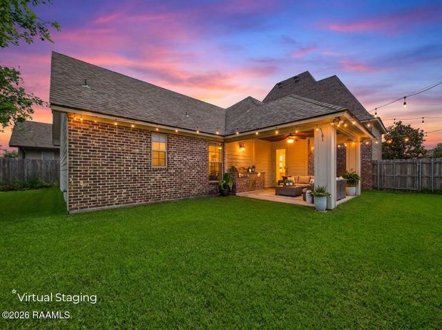 107 Autumn Brook Drive, Broussard, LA 70518