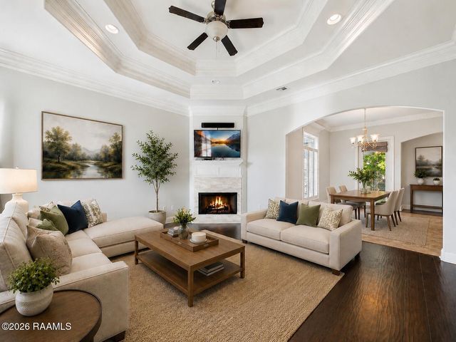 107 Autumn Brook Drive, Broussard, LA 70518