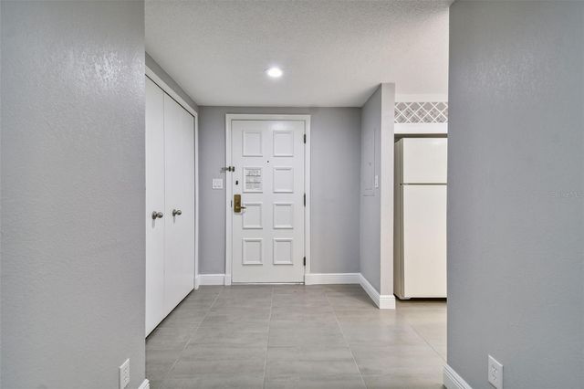 36750 US HIGHWAY 19 N 04239, Palm Harbor, FL 34684