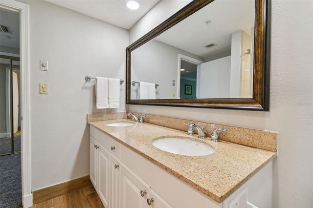 36750 US HIGHWAY 19 N 04239, Palm Harbor, FL 34684