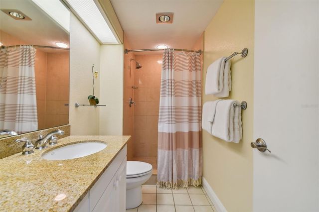 36750 US HIGHWAY 19 N 04239, Palm Harbor, FL 34684