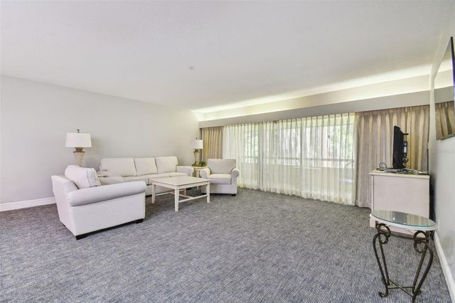 36750 US HIGHWAY 19 N 04239, Palm Harbor, FL 34684