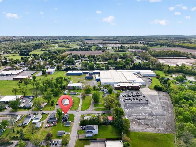 1160 S Greenwood Street, Bellefontaine, OH 43311