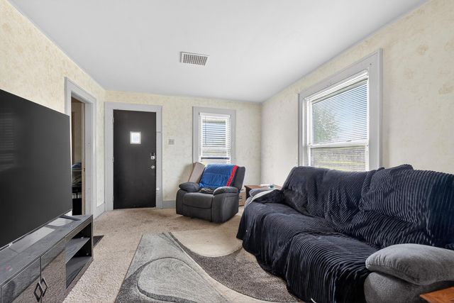 1160 S Greenwood Street, Bellefontaine, OH 43311