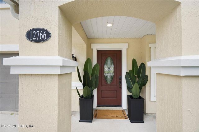 12766 CHANDLERS CROSSING Lane, Jacksonville, FL 32226