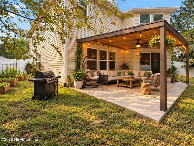 12766 CHANDLERS CROSSING Lane, Jacksonville, FL 32226