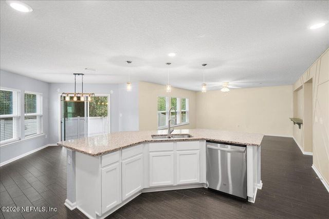 12766 CHANDLERS CROSSING Lane, Jacksonville, FL 32226