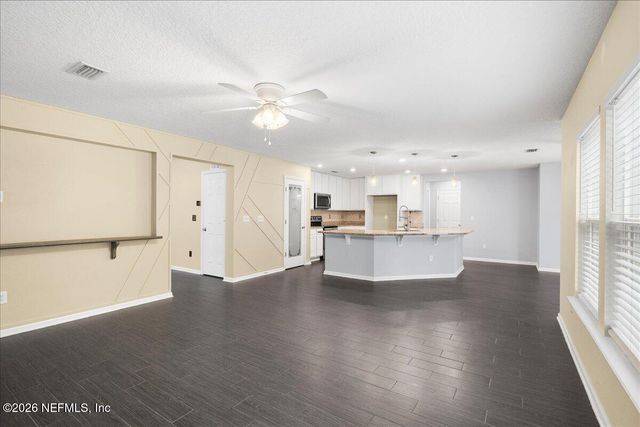 12766 CHANDLERS CROSSING Lane, Jacksonville, FL 32226