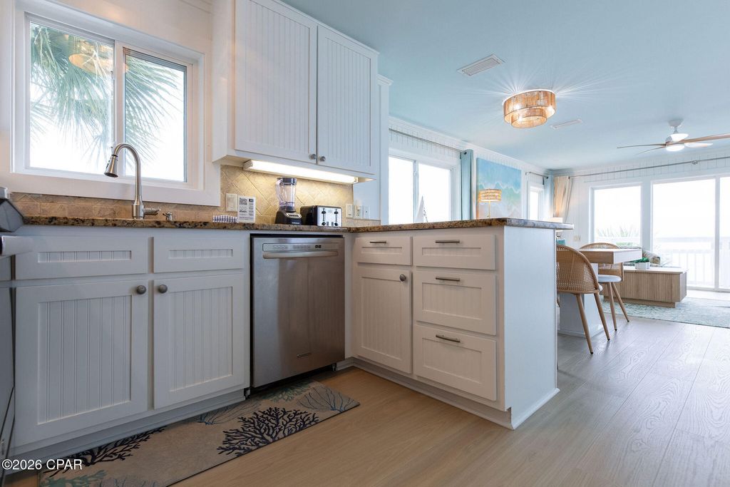 Image 14 of property listing at 5903 Gulf Drive, Panama City Beach, FL 32408