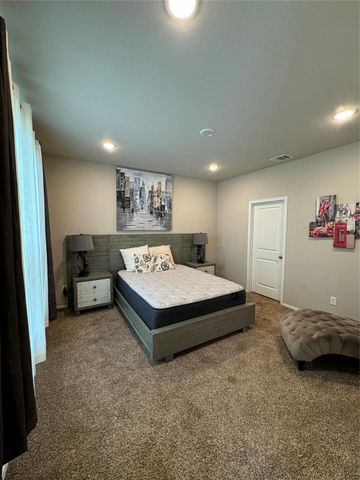 710 Crystal River Road, Conroe, TX 77316