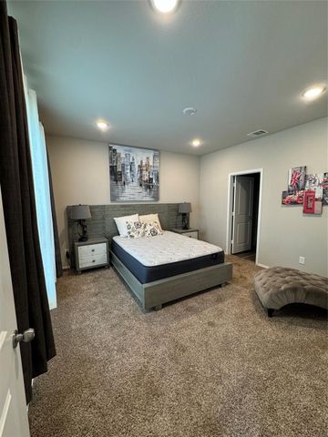 710 Crystal River Road, Conroe, TX 77316