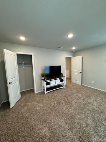 710 Crystal River Road, Conroe, TX 77316