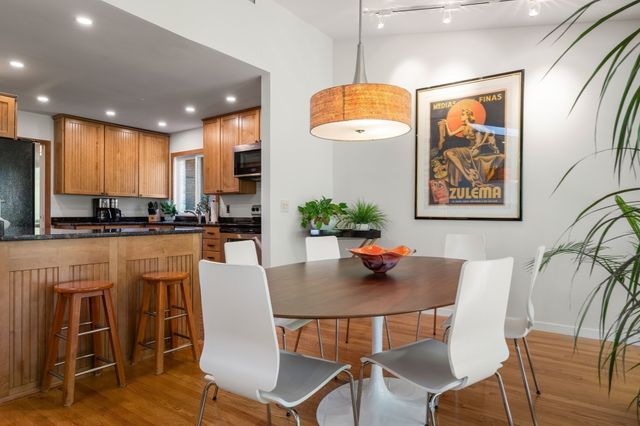 241 Perkins St H-402, Boston, MA 02130