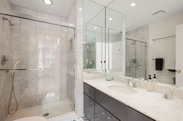 241 Perkins St H-402, Boston, MA 02130