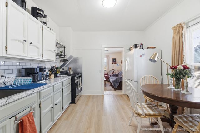 108 E 5th Street, Skiatook, OK 74070