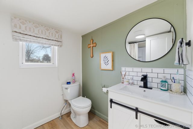 108 E 5th Street, Skiatook, OK 74070