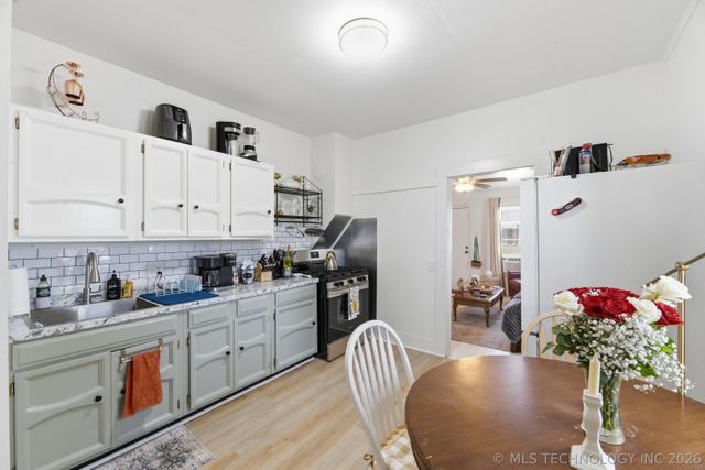 108 E 5th Street, Skiatook, OK 74070