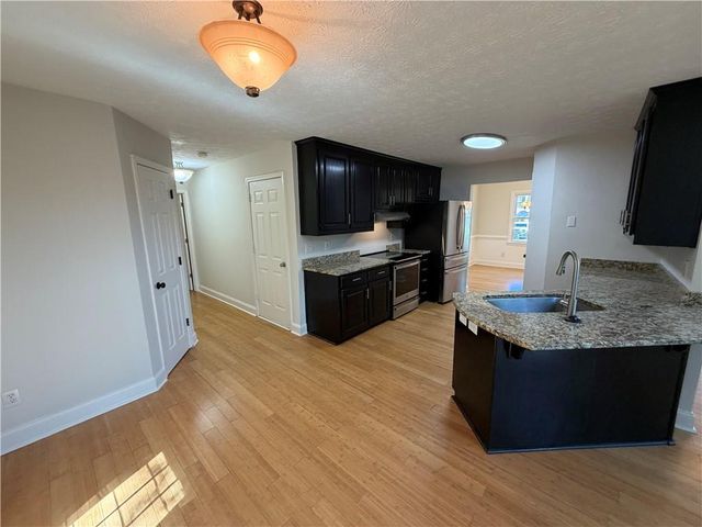 5410 Windswept Trace, Buford, GA 30518