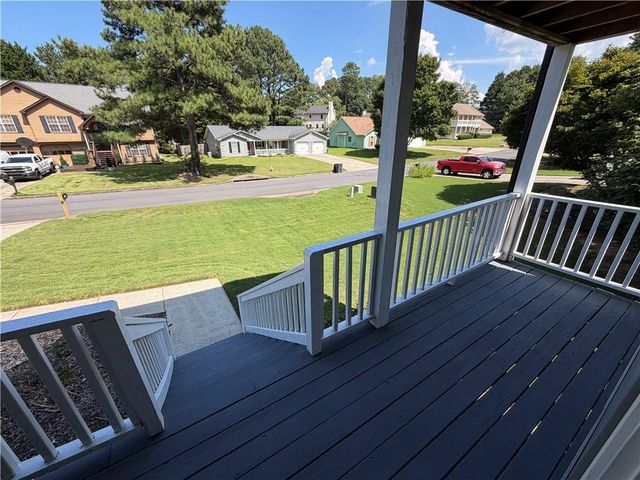 5410 Windswept Trace, Buford, GA 30518