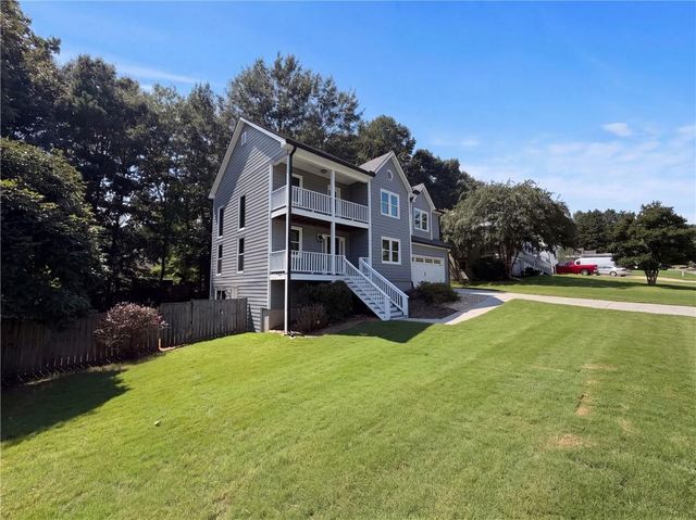 5410 Windswept Trace, Buford, GA 30518