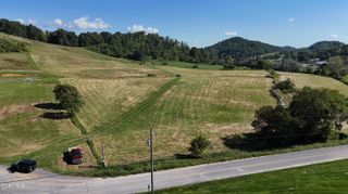 195 Joe R McCrary Road, Fall Branch, TN 37656