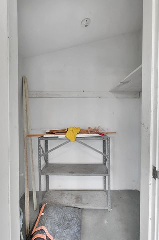 5043 Cresthaven Boulevard F, West Palm Beach, FL 33415