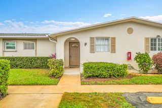 5043 Cresthaven Boulevard F, West Palm Beach, FL 33415