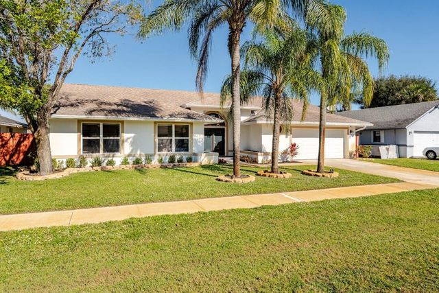 1860 Primrose Lane, Wellington, FL 33414