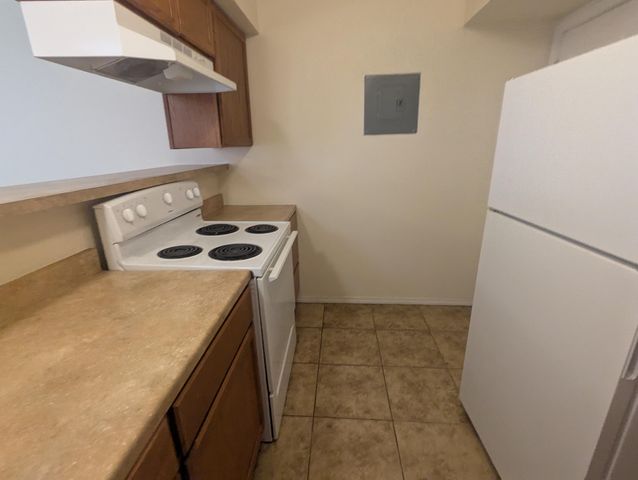 10908 Towner Avenue NE, Albuquerque, NM 87112