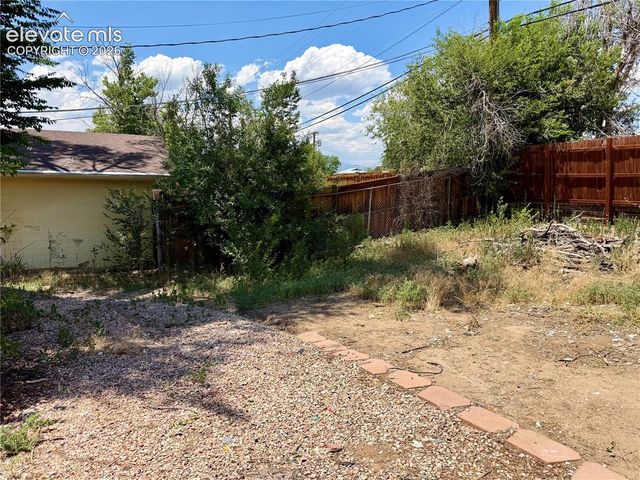 100 Grinnell Street, Colorado Springs, CO 80911