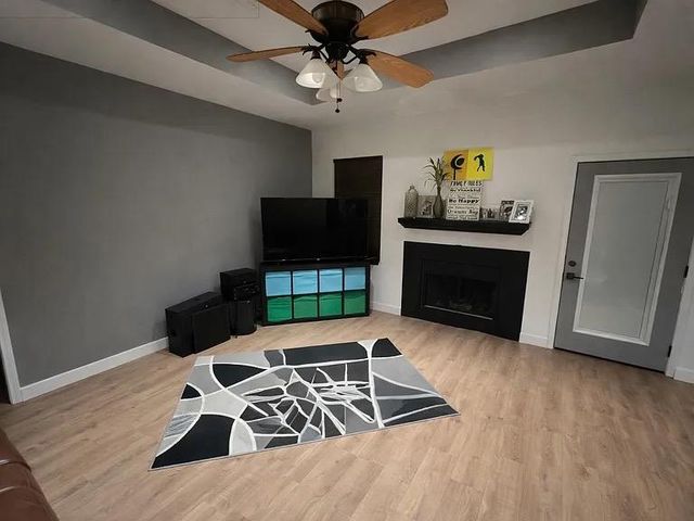 1032 Private Road 7039, Lexington, TX 78947