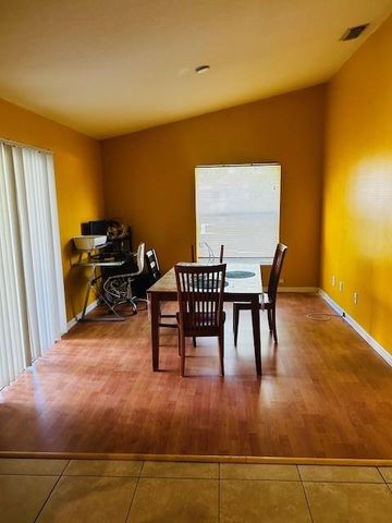 6507 NW Chugwater Cir, Port St Lucie, FL 34983