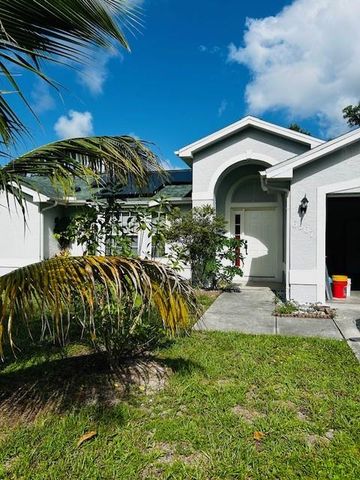 6507 NW Chugwater Cir, Port St Lucie, FL 34983