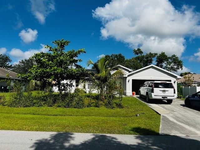 6507 NW Chugwater Cir, Port St Lucie, FL 34983