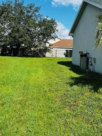 6507 NW Chugwater Cir, Port St Lucie, FL 34983