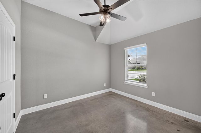 214 Rees Avenue, Godley, TX 76044