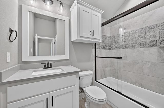 214 Rees Avenue, Godley, TX 76044