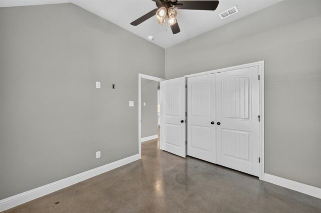214 Rees Avenue, Godley, TX 76044