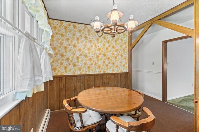 222 OAK KNOLL RD, New Cumberland, PA 17070