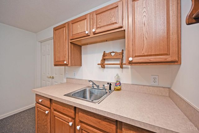 5816 Whitecat Court, Miami Twp, OH 45150