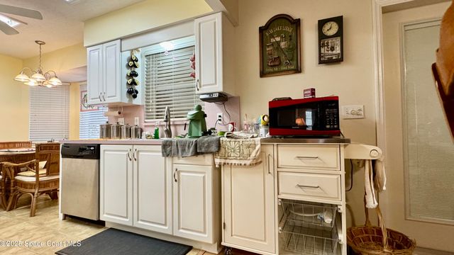 175 Chaloupe Terrace, Sebastian, FL 32958