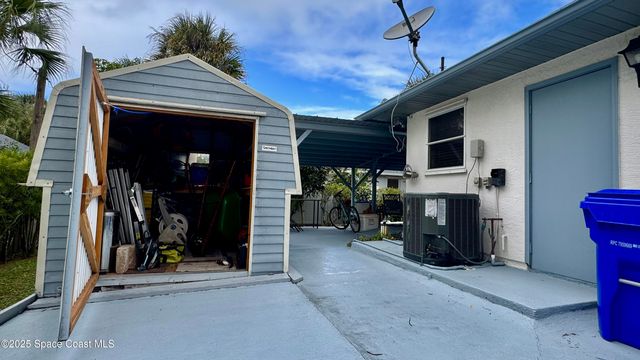 175 Chaloupe Terrace, Sebastian, FL 32958