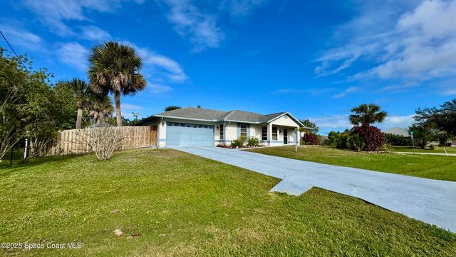175 Chaloupe Terrace, Sebastian, FL 32958