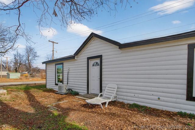 125 N Elliott Street, Pryor, OK 74361