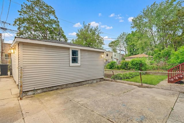 6446 S SANGAMON Street, Chicago, IL 60621