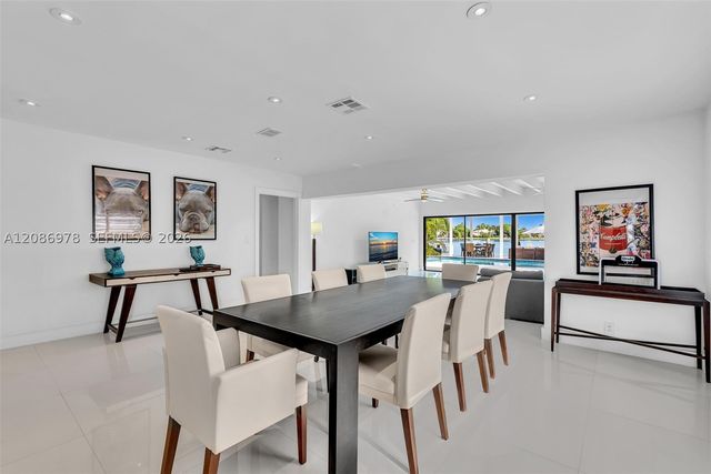 1405 Stillwater Dr, Miami Beach, FL 33141